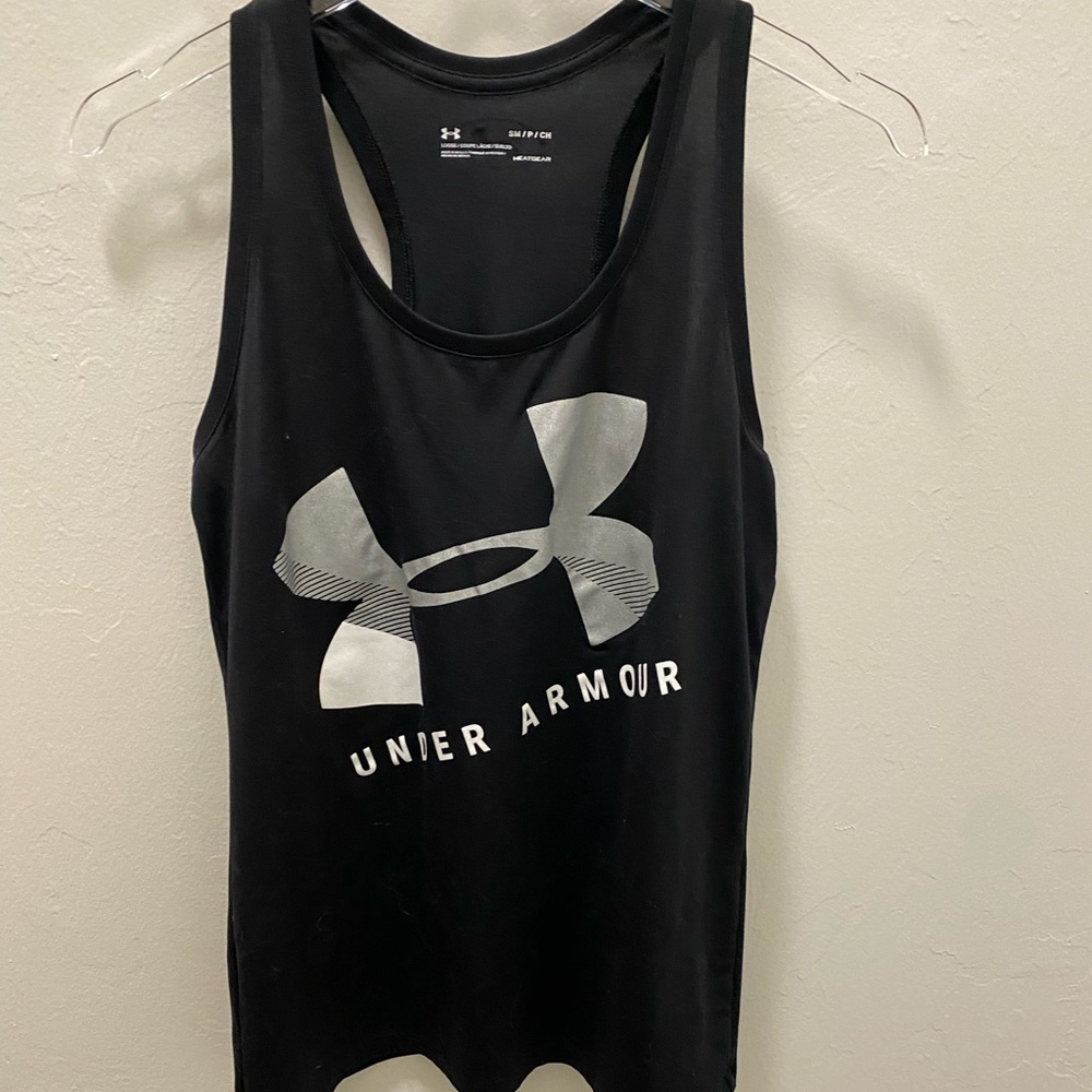 Black under armour workout top